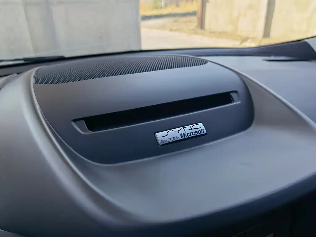 Ford Kuga 2014 — фото 15
