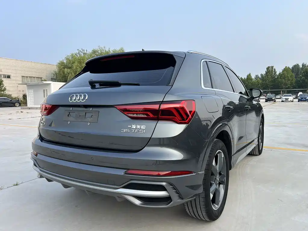 Audi Q3 2023