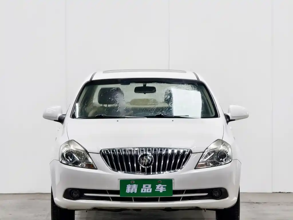 Buick Excelle 2015 — фото 2