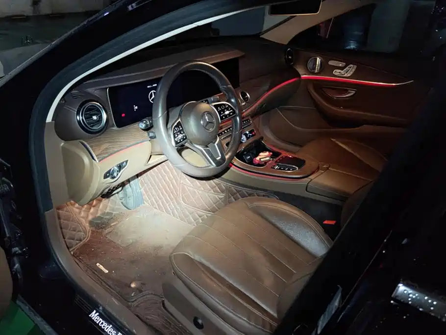 Mercedes-Benz E-Class 2020 — фото 9