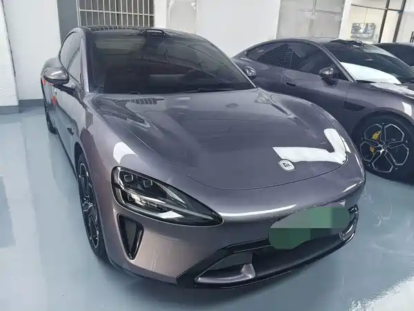 Xiaomi SU7 2025
