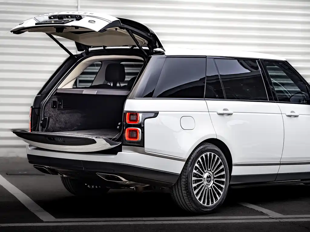 Land Rover Range Rover 2021 — фото 4