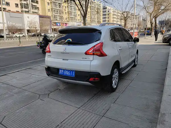 Peugeot 3008 2013