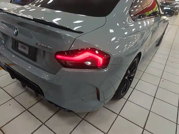 BMW M240i 2026