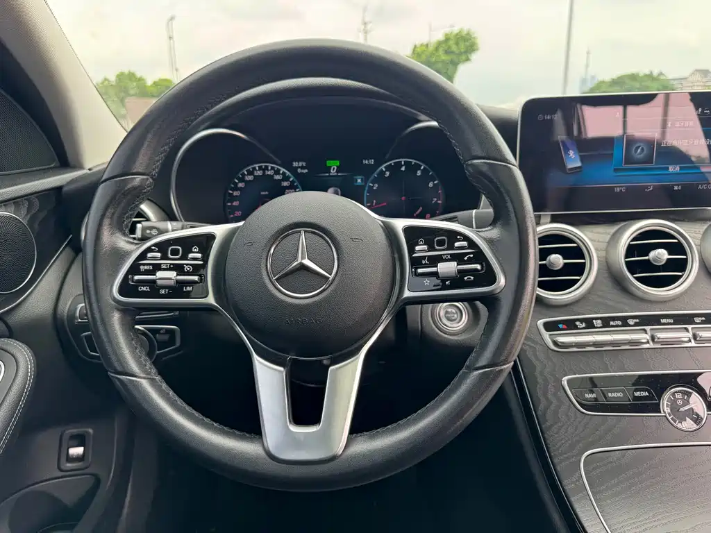 Mercedes-Benz C-Class 2019 — фото 9