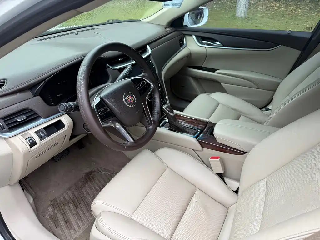 Cadillac XTS 2016 — фото 9