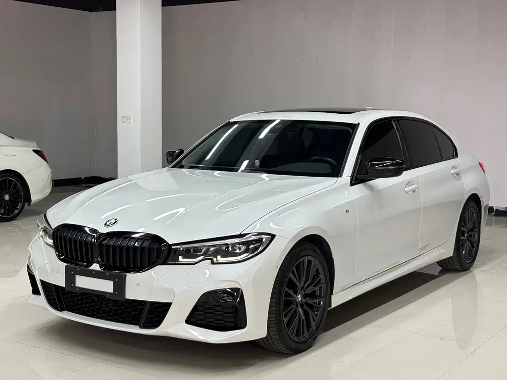 BMW 3 Series 2020 — фото 1