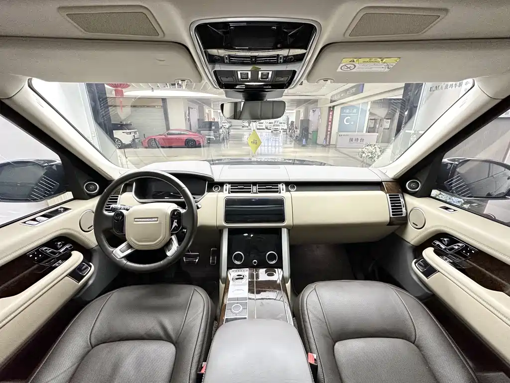 Land Rover Range Rover 2022 — фото 12