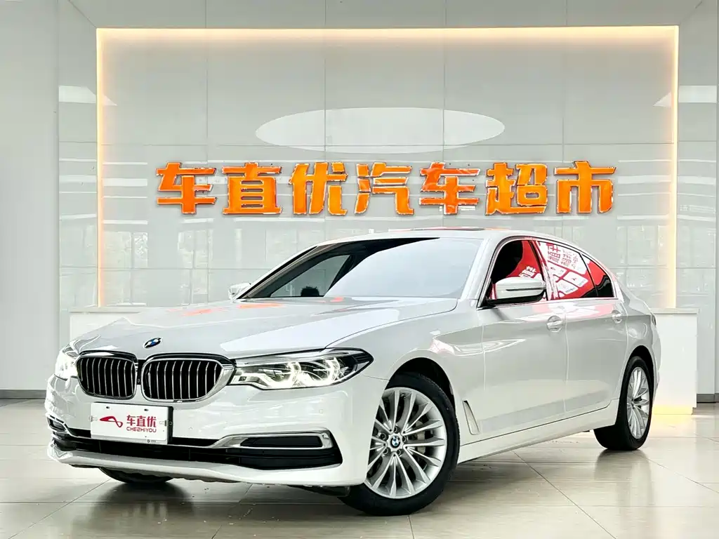 BMW 5 Series 2020 — фото 1