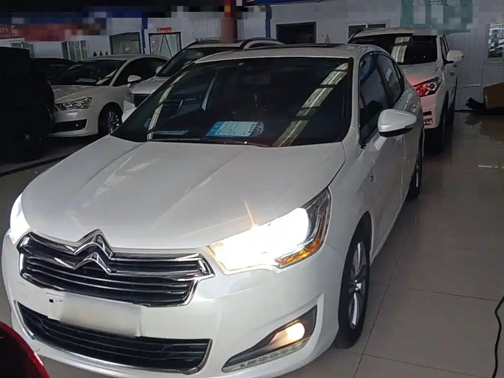 Citroen C4L 2015 — фото 3