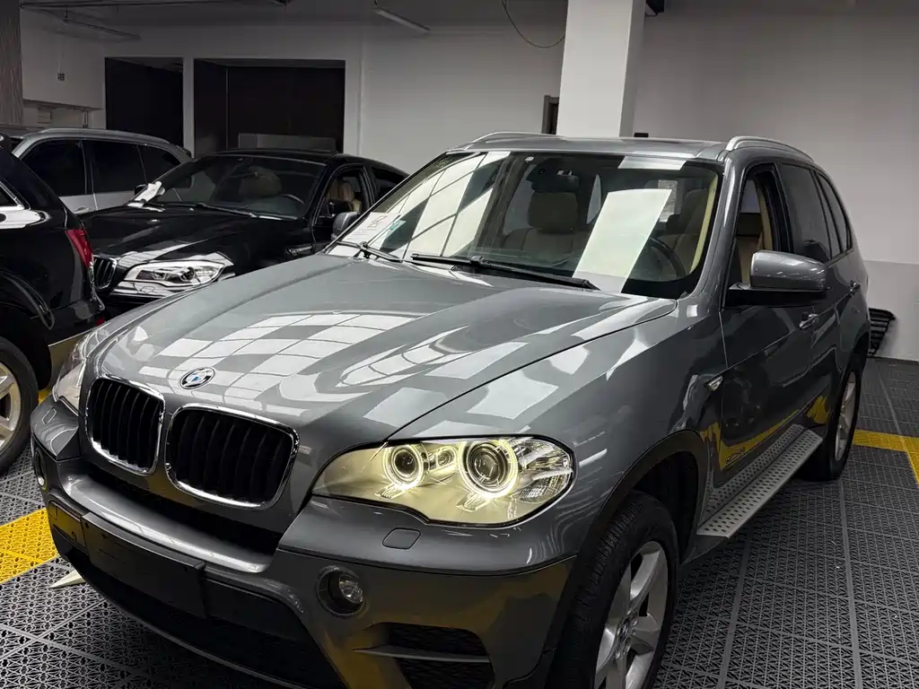 BMW X5 2011 — фото 1