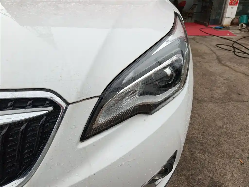 Buick Envision Plus 2018 — фото 18