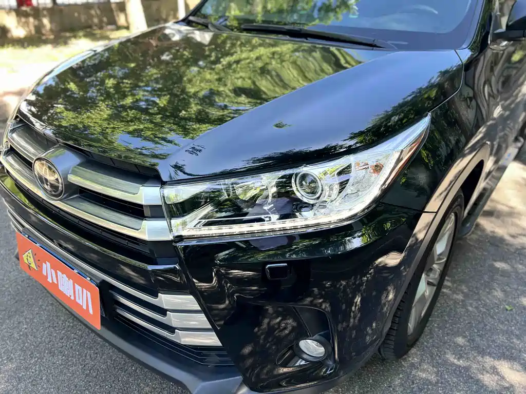 Toyota Highlander 2018 — фото 7