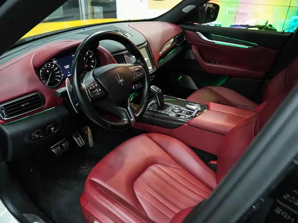 Maserati Levante 2021 — фото 11