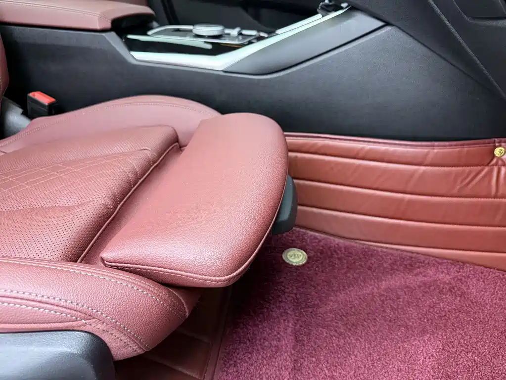 BMW 3 Series 2023 — фото 16