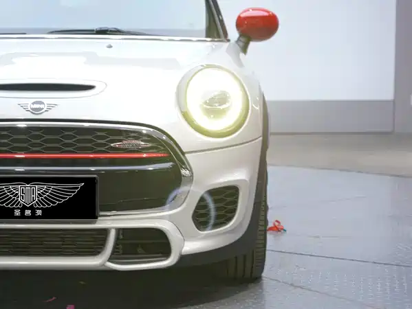 MINI JCW 2021