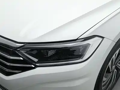 Volkswagen Sagitar 2022