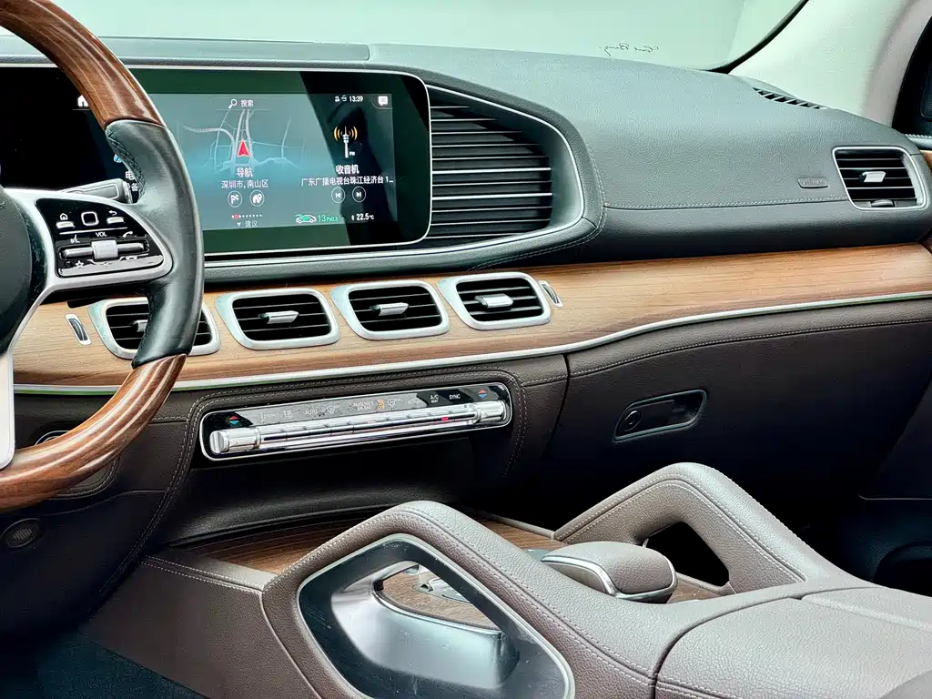 Mercedes-Benz GLS 2021 — фото 13