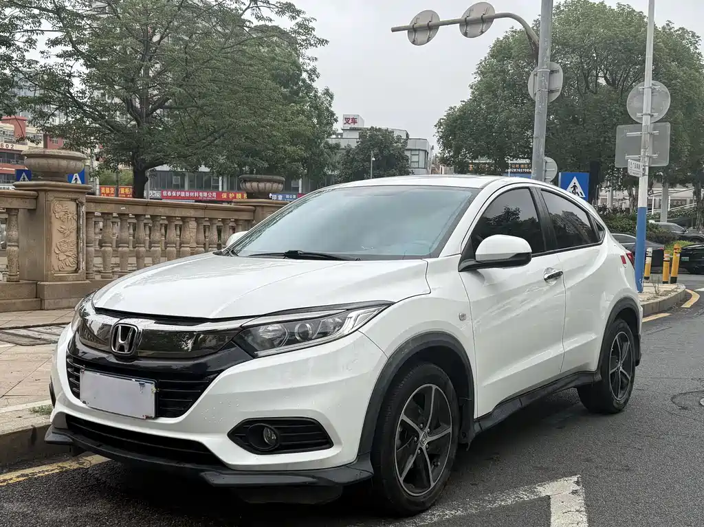 Honda Vezel 2021 — фото 1