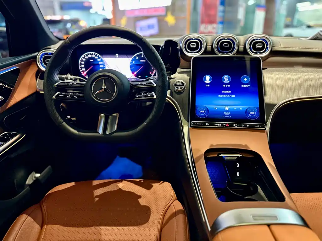 Mercedes-Benz GLC 2024