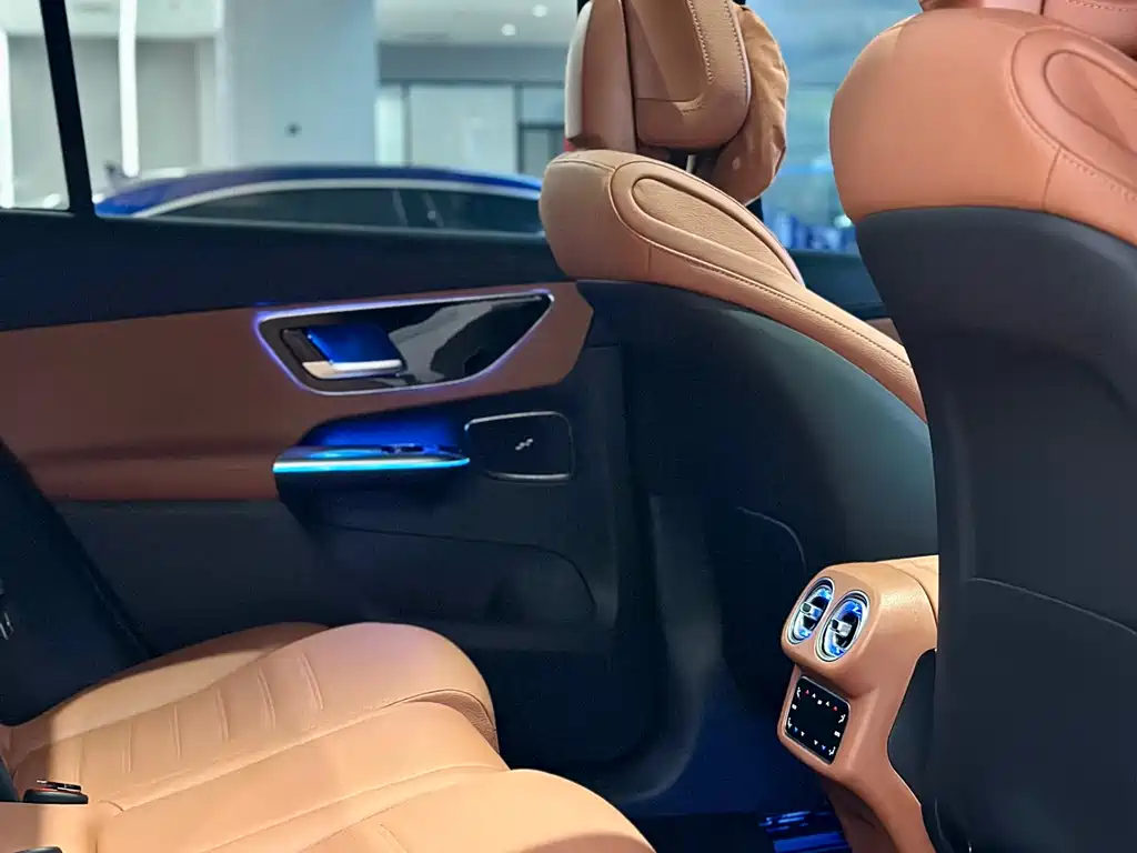 Mercedes-Benz GLC 2024