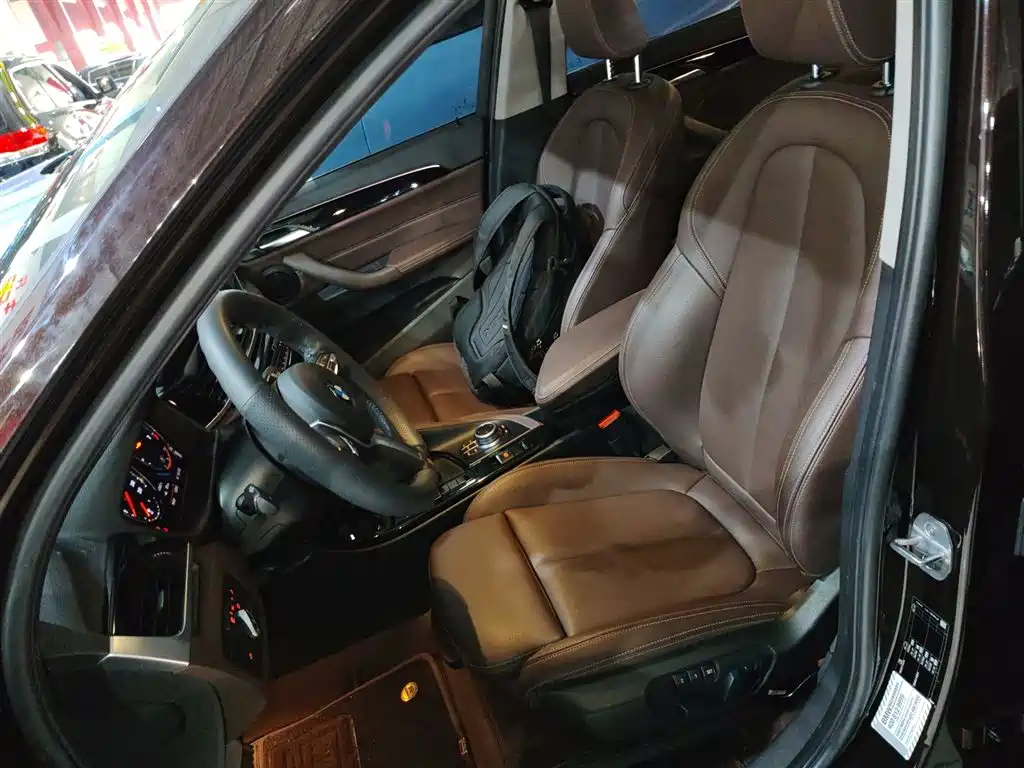 BMW X1 2020 — фото 15