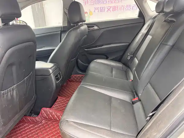 Hyundai Mistra 2014