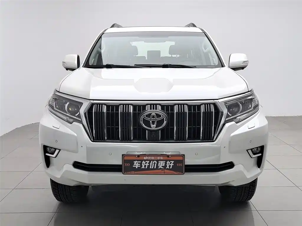 Toyota Prado 2018 — фото 3