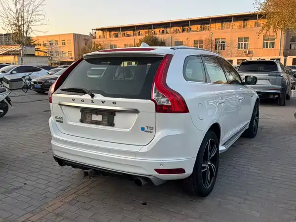 Volvo XC60 2017