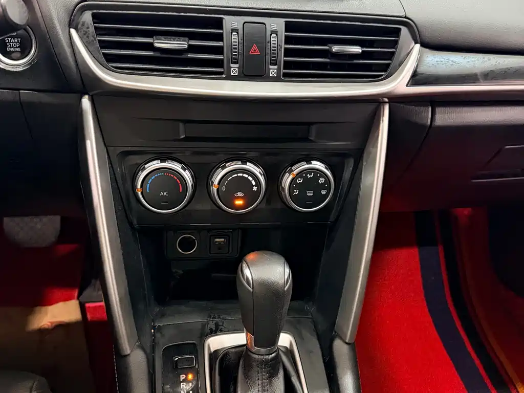 Mazda CX-4 2019 — фото 13
