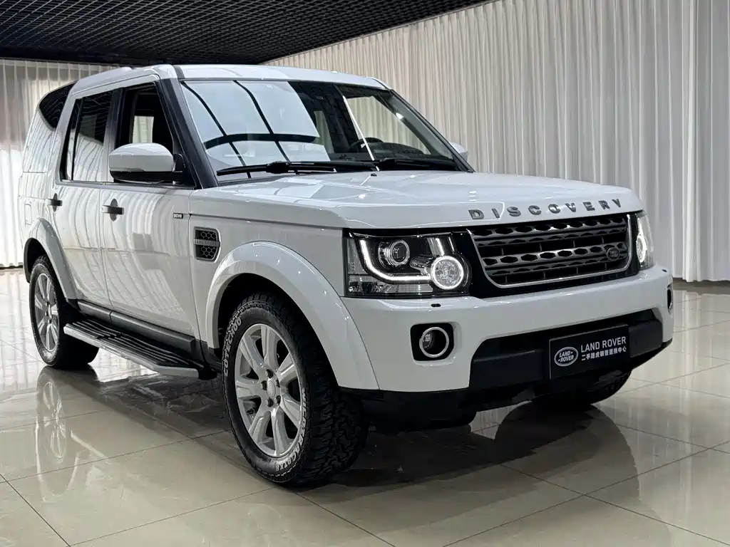 Land Rover Discovery 2016 — фото 3