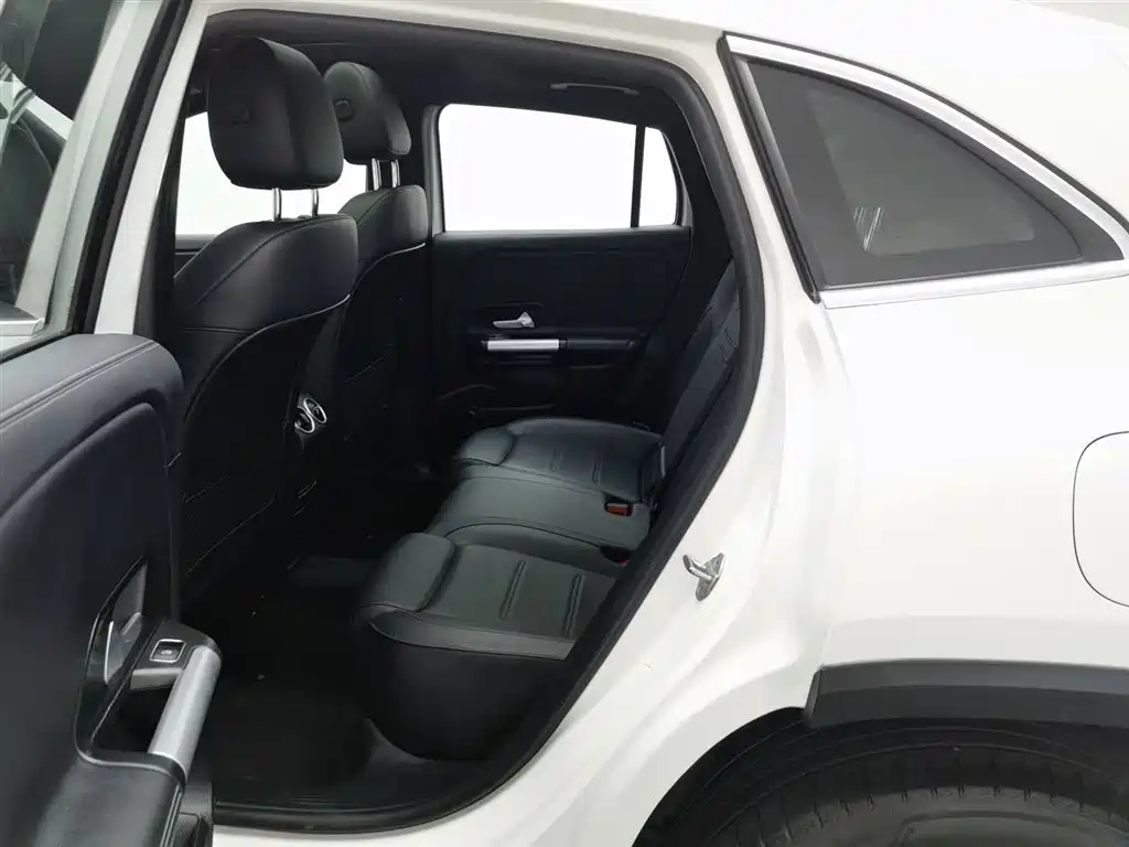 Mercedes-Benz GLA 2022 — фото 15