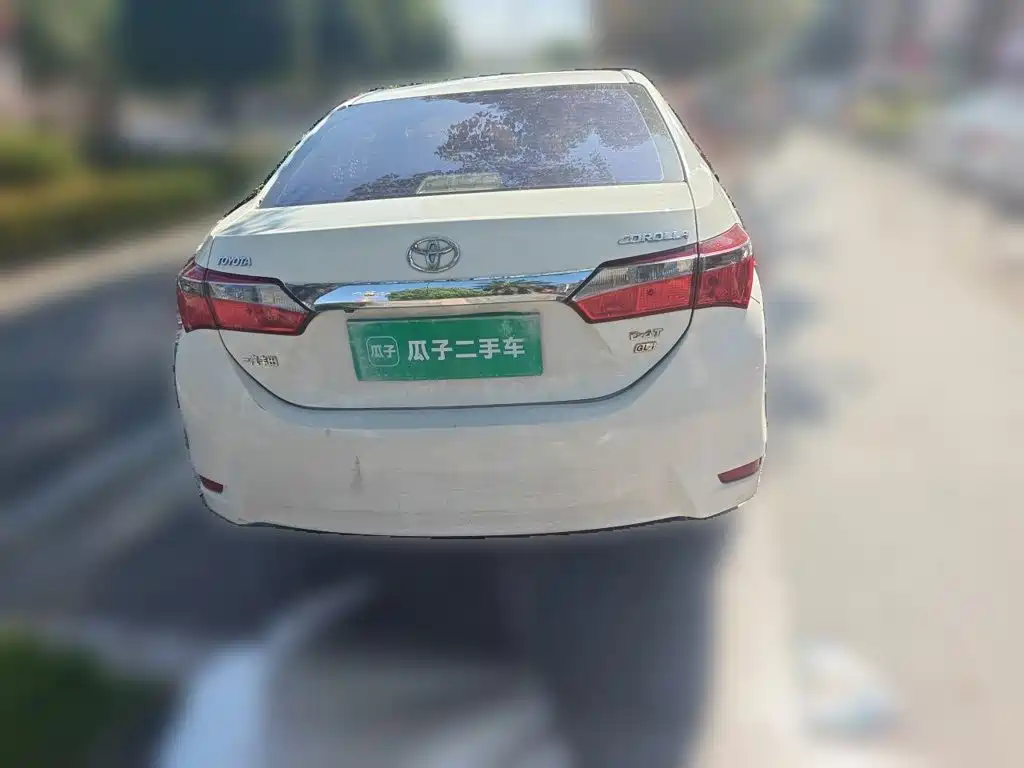 Toyota Corolla 2018 — фото 3