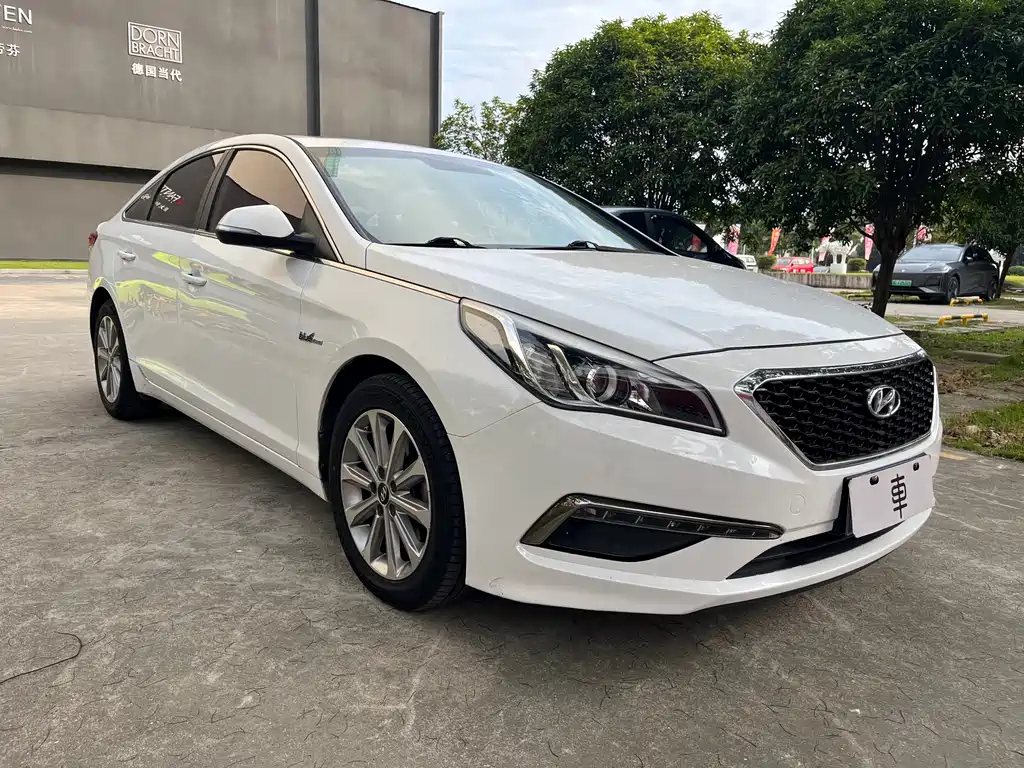 Hyundai Sonata 2016 — фото 3