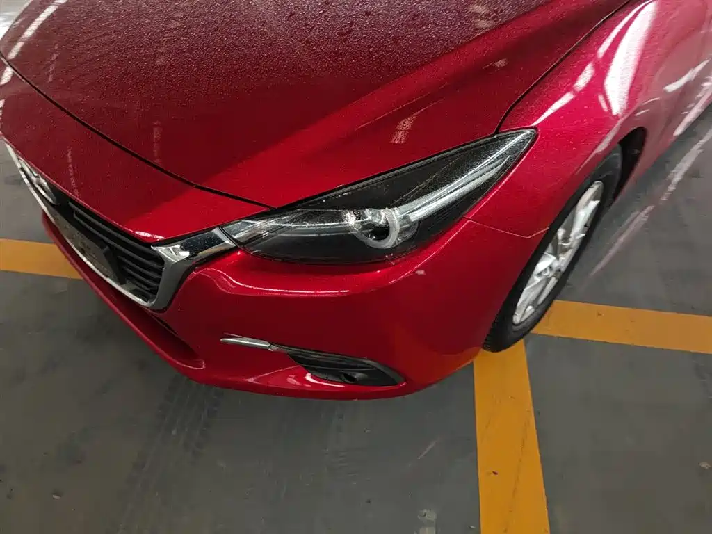 Mazda 3 Axela 2017 — фото 18