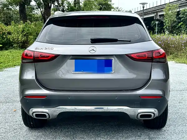 Mercedes-Benz GLA 2021