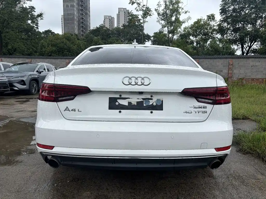 Audi A4L 2018 — фото 5