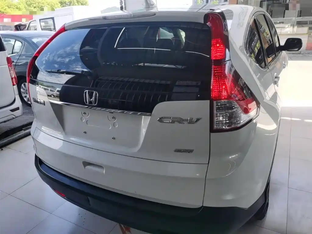 Honda CR-V 2015 — фото 6