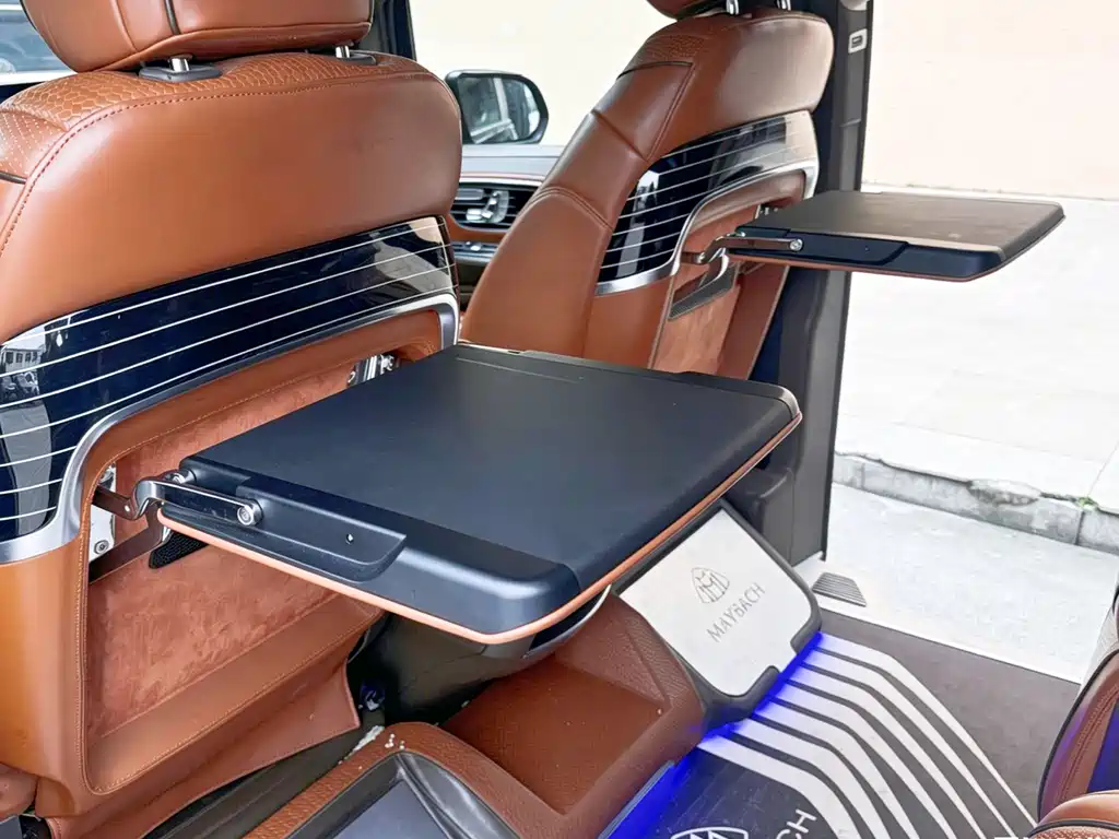 Mercedes-Benz Vito 2023 — фото 10