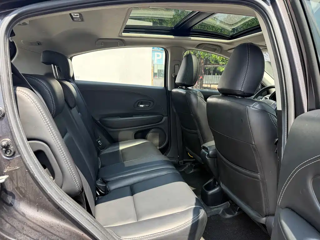 Honda Vezel 2020 — фото 14