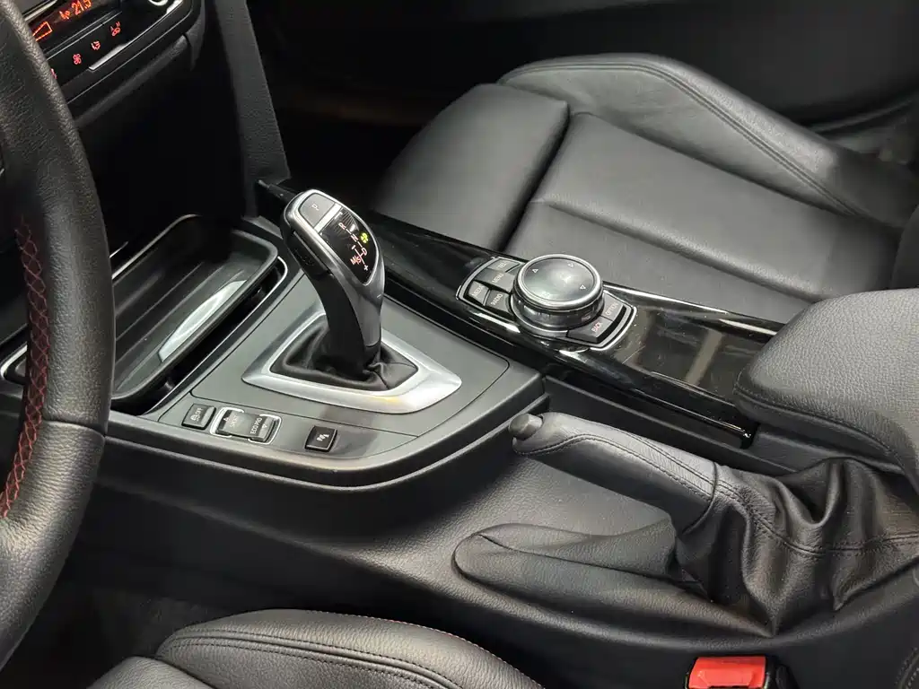 BMW 3 Series 2014 — фото 12