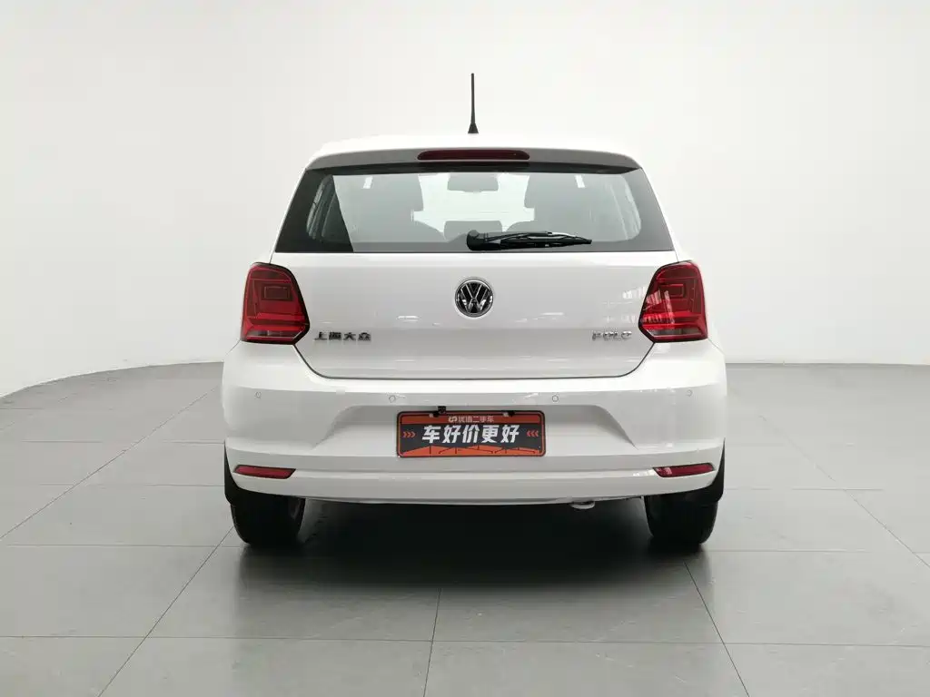 Volkswagen Polo 2015
