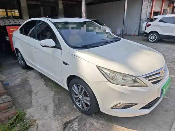 Changan Eado 2015