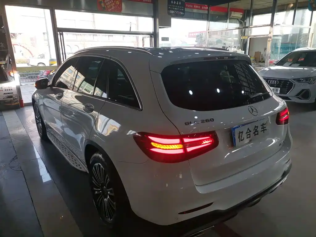 Mercedes-Benz GLC 2018 — фото 5