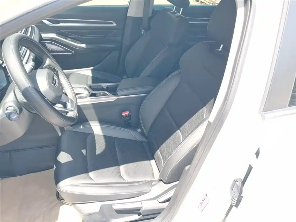 Geely Emgrand 2023 — фото 15