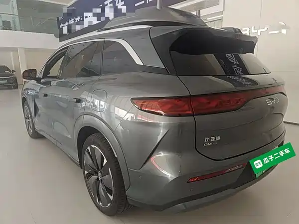 BYD Tang L 2025