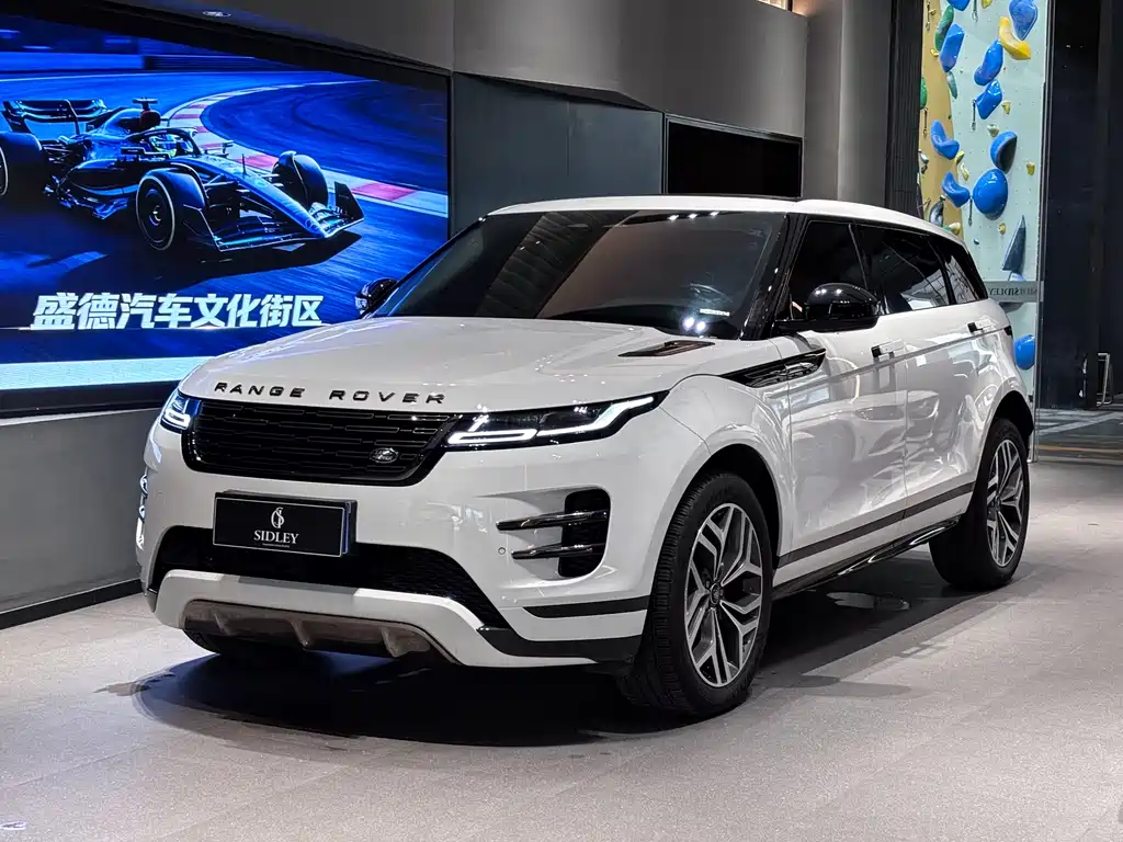 Land Rover Evoque 2024