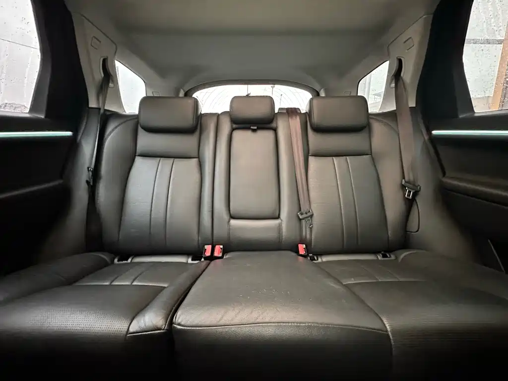 Land Rover Discovery Sport 2019 — фото 19