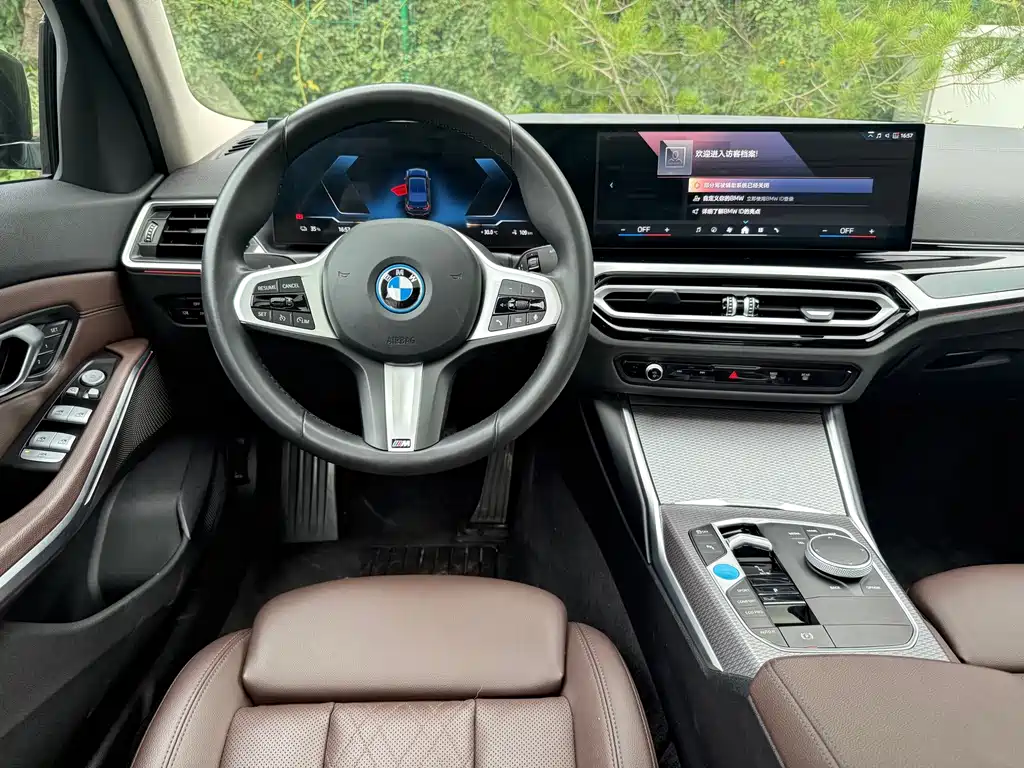 BMW i3 2024 — фото 14