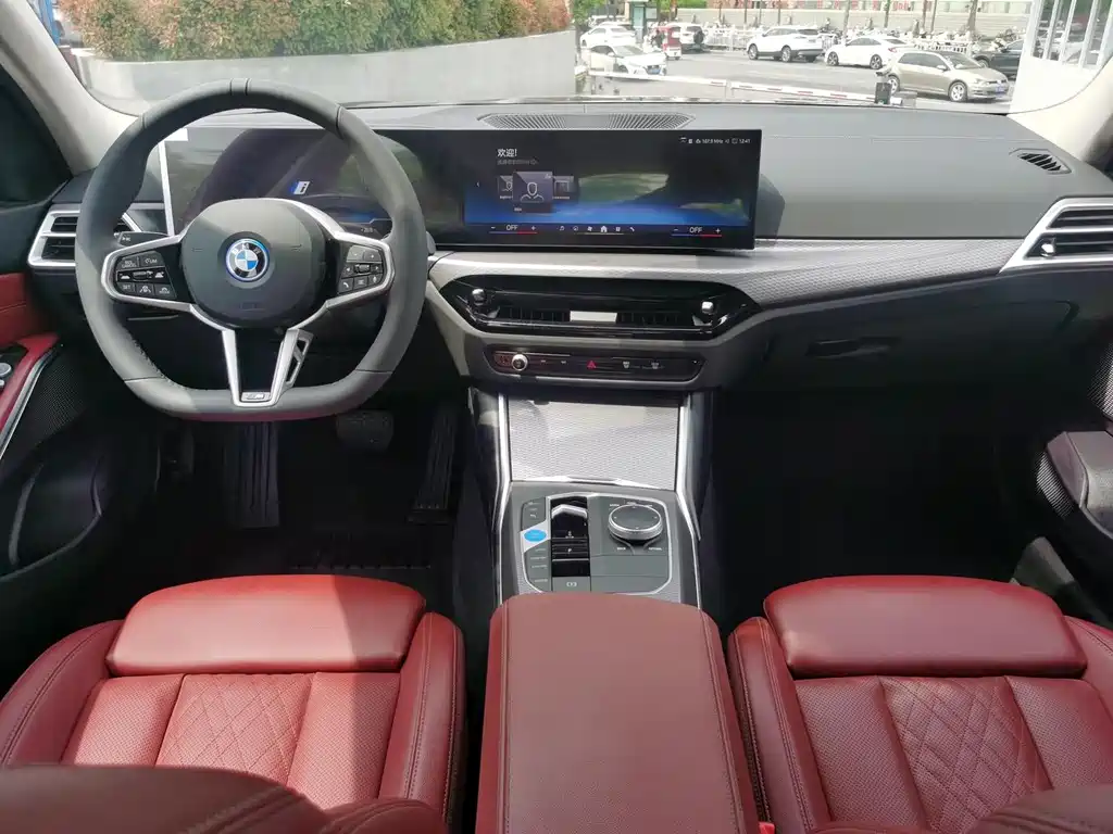 BMW i3 2026 — фото 17